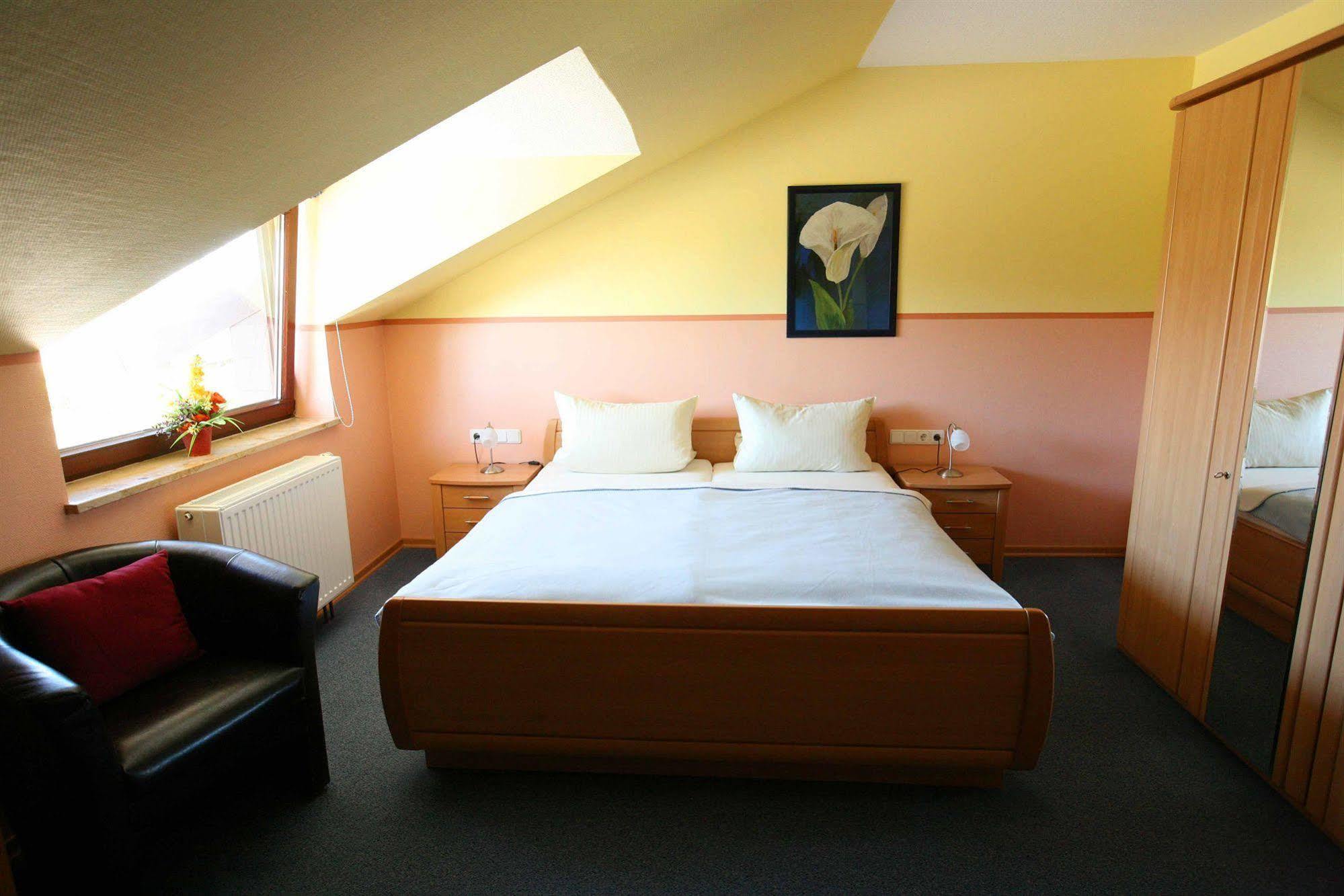 Hotel & Restaurant Schlei-Liesel Güby Buitenkant foto